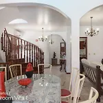 Akivillas Rose Картейра