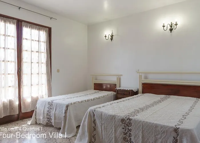 Akivillas Rose ヴィラ *