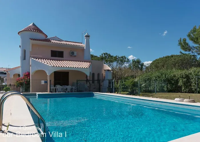 Akivillas Rose * Quarteira